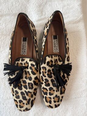 Leopard Print Tassel Loafers - Tan/Black